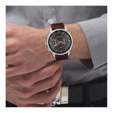 Cargar imagen en el visor de la galería, RELOJ TOMMY HILFIGER TMY1710422
